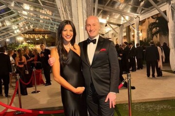 Жена советника Трампа опубликовала карту Гренландии в цветах США