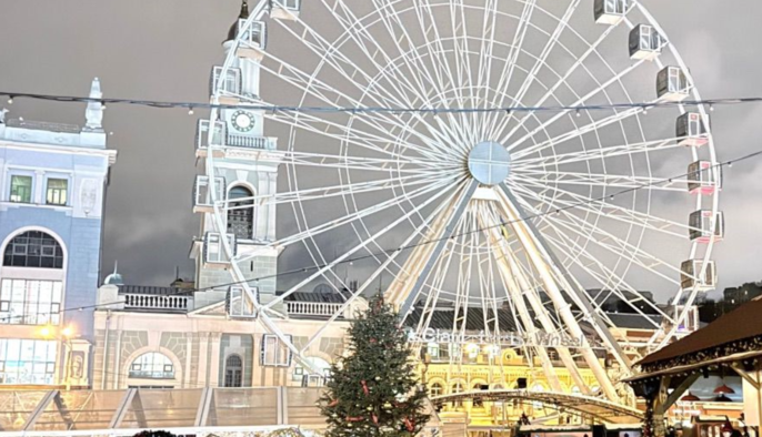 Суд остановил работу Колеса обозрения на Подоле в Киеве из-за аварийности — прокуратура