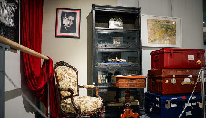 Унікальні постери, фотографія з Пікассо, мрії про Київ: триває виставка про реформатора балету – фото