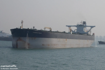 WSJ: РФ направила підводний човен для супроводу танкера "тіньового флоту", який тікає від США