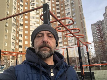 Помер журналіст Денис Безлюдько