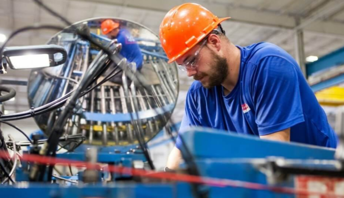 Количество типов договоров вырастет с 6 до 9: в Украине изменят Трудовой кодекс