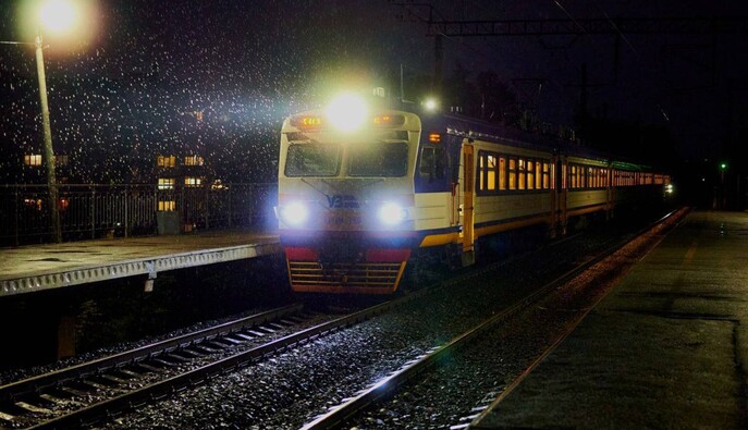 Укрзализныця: в Запорожье движение поездов возобновили, в Днепре работает резервная теплотяга