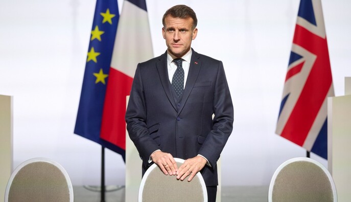 Макрон: США 