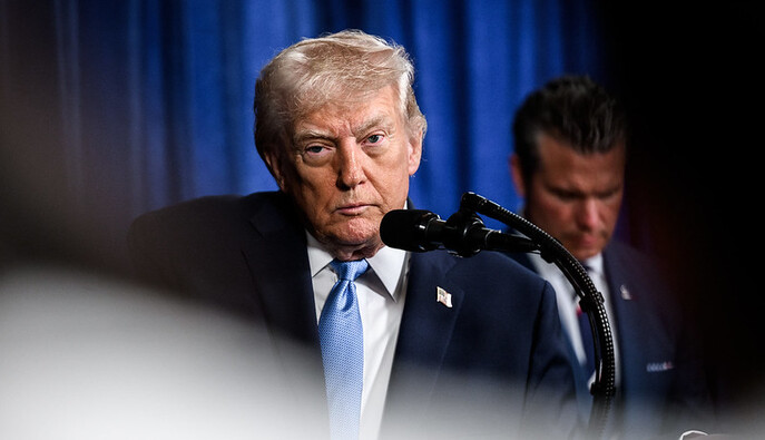 Команда Трампа спешит найти варианты деловых соглашений с Гренландией - Bloomberg