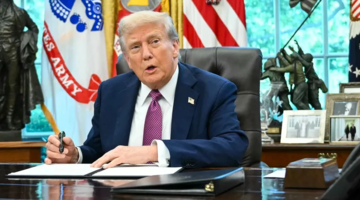 Трамп наказав захоплювати танкери «тіньового флоту» РФ