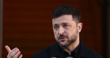 Зеленский поручил завершить документ по гарантиям безопасности от США