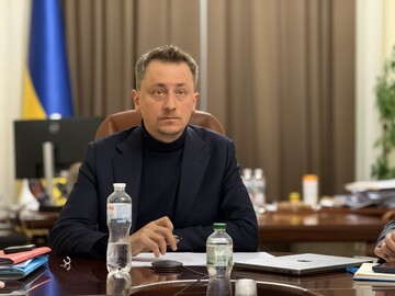 Массовых закрытий супермаркетов из-за отключения света нет — Соболев