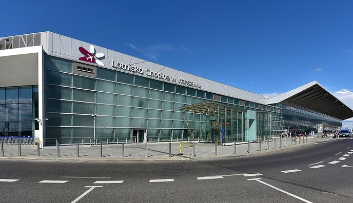 Рейсы в аэропорту Варшавы задерживаются из-за ледяного дождя