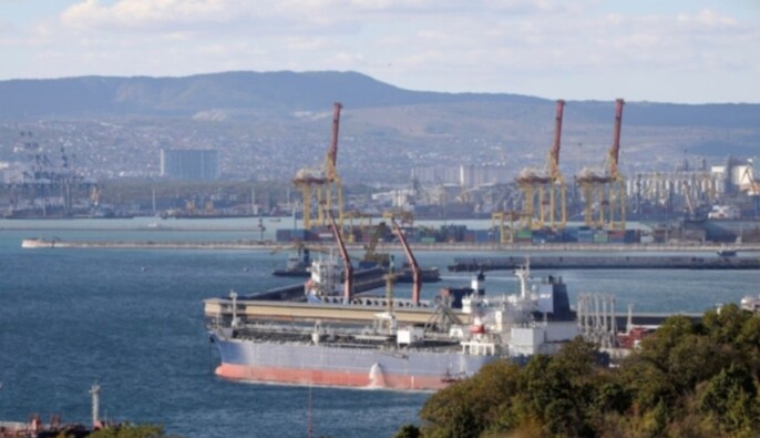 The Times: Британія може продавати нафту з "тіньового флоту" РФ для фінансування України