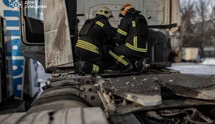 Россияне атаковали дроном АЗС в Сумах: есть пострадавшие