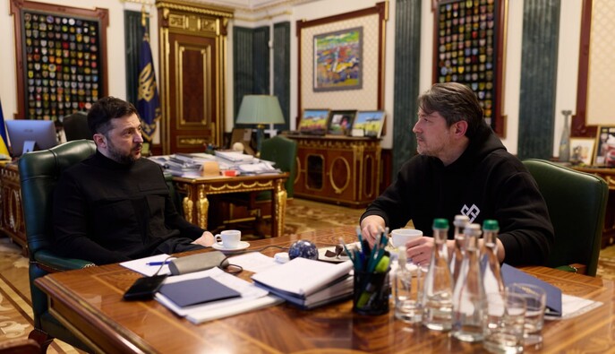 Зеленский обсудил с Притулой поддержку волонтеров, помогающих ВСУ