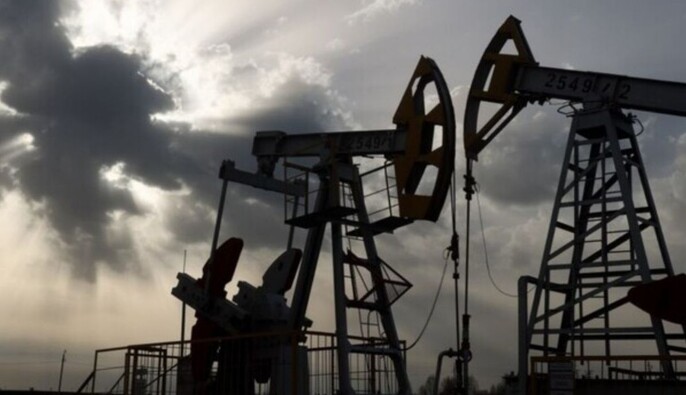 Евросоюз снизит цену на российскую нефть