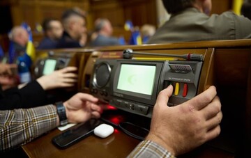 Рада провалила первое голосование за Федорова и Шмыгаля: во фракции "Слуга Народа" рассказали причины