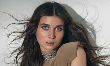 "CATHARTICUS": Jerry Heil заспівала латиною та вразила філософським кліпом