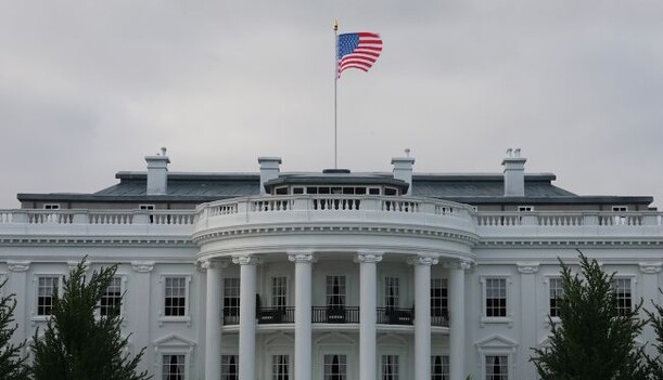 Белый дом представил состав 