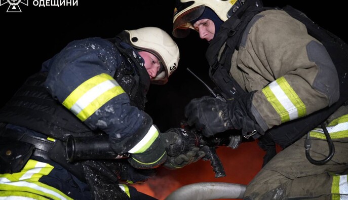 РФ атакувала енергетичну інфраструктуру Одещини: сталася пожежа, обійшлося без жертв