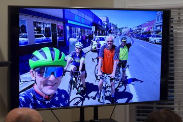 Родина дипломата Джорджа Кента провела збір коштів для України