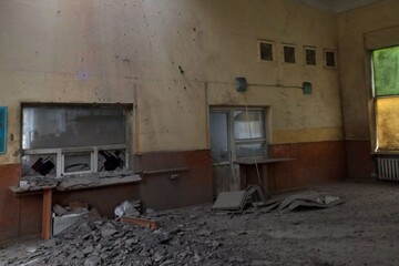 Окупанти обстріляли Дніпровський район Херсона: пошкоджений навчальний заклад
