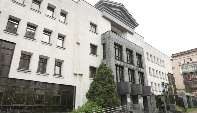 ВАКС засудив адвоката, якого викрили на підбурюванні до підкупу прокурора