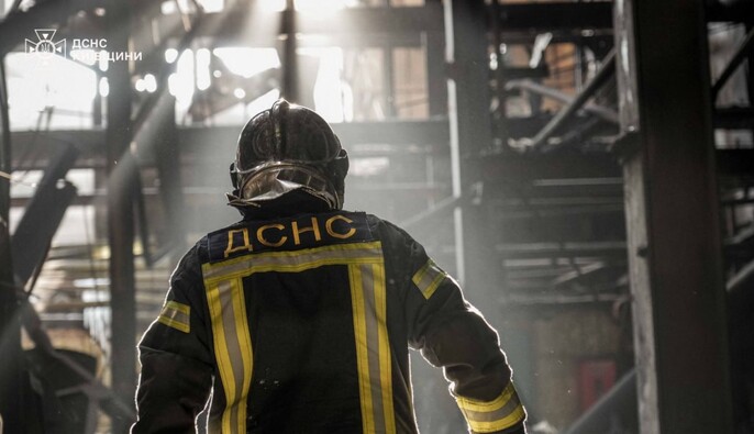 Київщина під ударом: 50-річний чоловік загинув, дві автозаправки пошкоджені