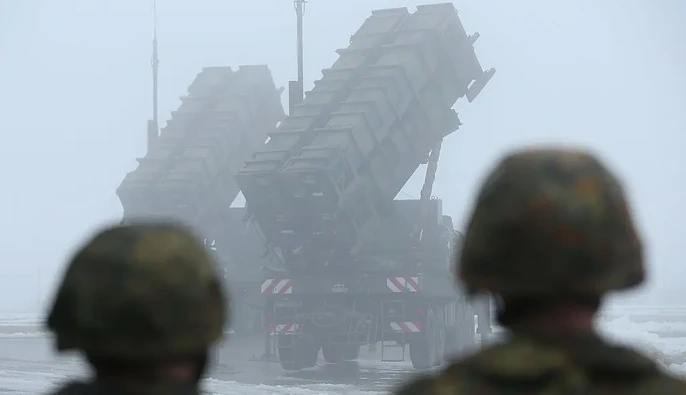 Зеленский – о ПВО: ракеты помогли отразить удар, но проблема поставок остается