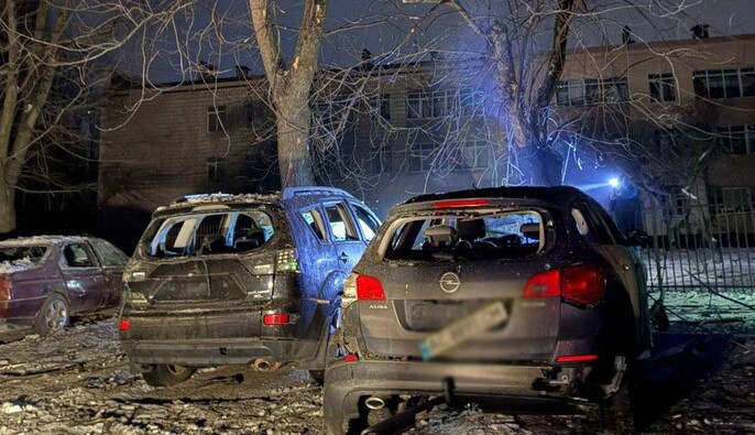 Последствия атаки РФ: более 5600 домов без тепла, ранены и повреждены на Левом берегу