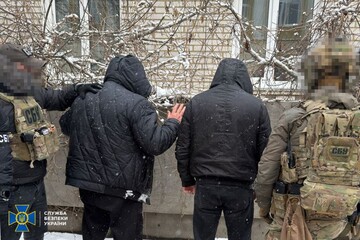 Відбивали військовозобов'язаних від ТЦК: у Вінниці викрили схему ухилення від мобілізації