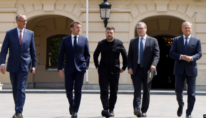 Франція не приєдналася до ініціативи PURL щодо закупівлі зброї для України