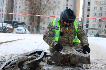 В Киеве взрывотехники обезвредили несдетонированную боевую часть российской ракеты