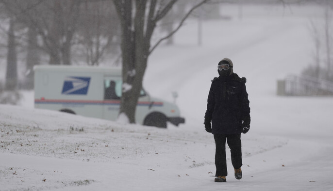 Часть США накрыл самый мощный за последний век шторм 