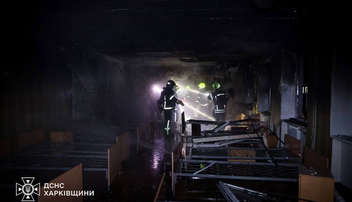 Последствия ракетной атаки на Харьков – двое пострадавших, пожары и разрушения