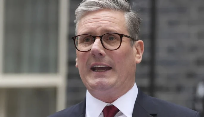 Стармер заявил, что Великобритания не станет на сторону США или Китая.