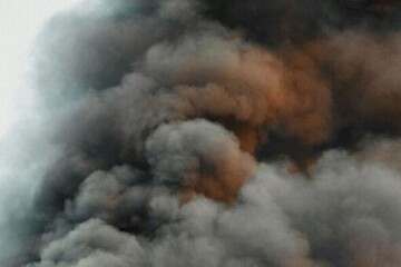 Російська армія обстріляла Дніпровський район Херсона: поранені двоє медиків