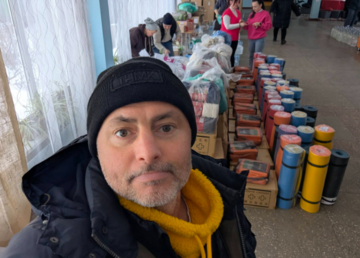 Бахматов: У школах Деснянського району немає потужних генераторів для пунктів обігріву