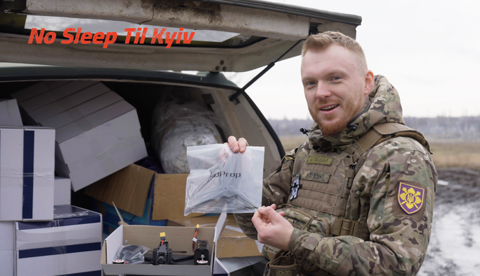 "No Sleep Til Kyiv": вийшов фільм про волонтерів-іноземців в Україні, який за тиждень зібрав 65 тисяч переглядів