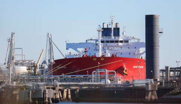 Reuters: США планують скасувати деякі санкції проти нафтової промисловості Венесуели