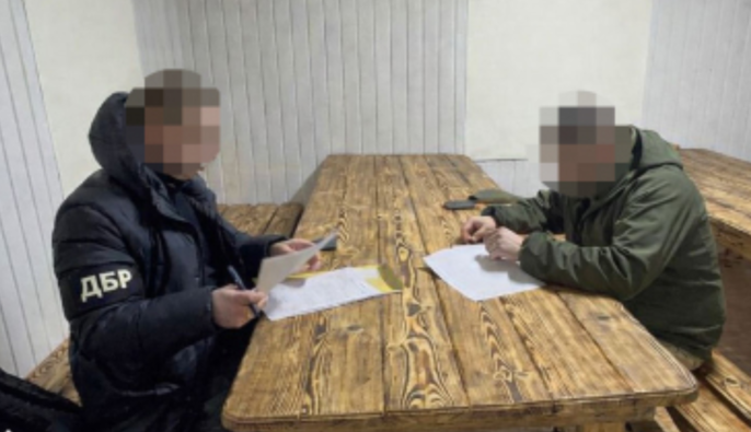 Втручалися в облік військовозобов’язаних: ДБР викрило посадовців ТЦК та екскадровика ЗСУ