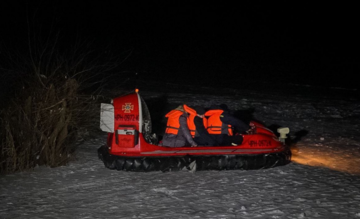 Заблукали на кордоні: рятувальники витягли українців із засніжених гір