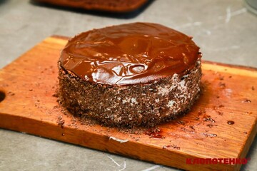 Торт "Спартак" по-новому: Клопотенко рассказал, как приготовить любимый десерт без выпечки