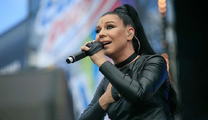 Співачка Йолка, що проживає в Росії, вийшла заміж за героя "Холостяка"