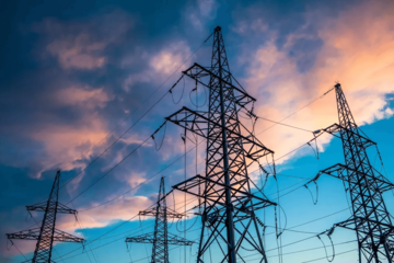 У Києві та області запроваджено екстрені відключення світла: графіки не діють