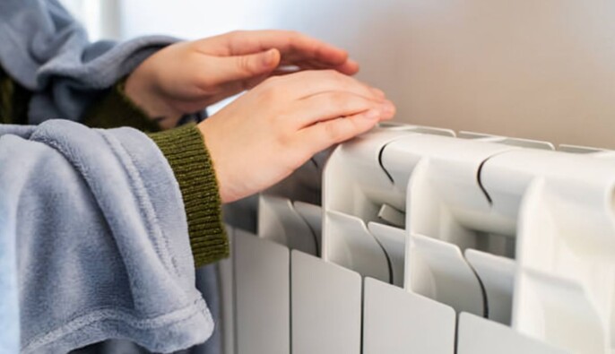 Кличко: В Киеве без отопления остаются 244 дома