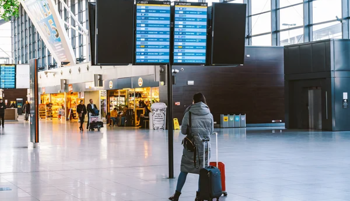 Guardian: повітряні кулі з Білорусі третю ніч поспіль перетинають польський повітряний простір