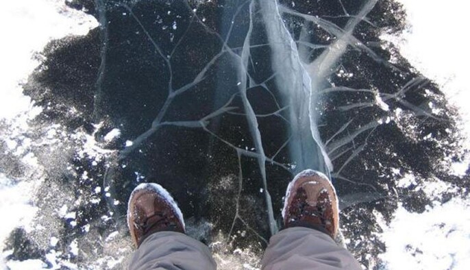 В Киевской области зафиксировано несколько чрезвычайных происшествий на льду: в ГСЧС сообщили об опасности