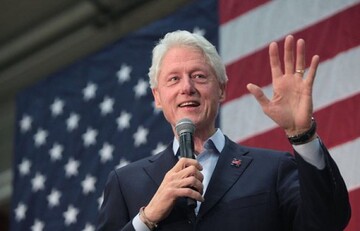 Клинтоны согласились свидетельствовать перед Палатой представителей по делу Эпштейна