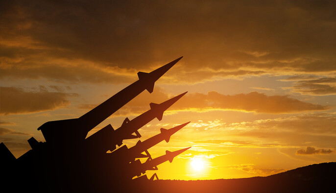 РФ готова к миру без ограничений ядерных вооружений после завершения договора о сокращении арсеналов - Рябков