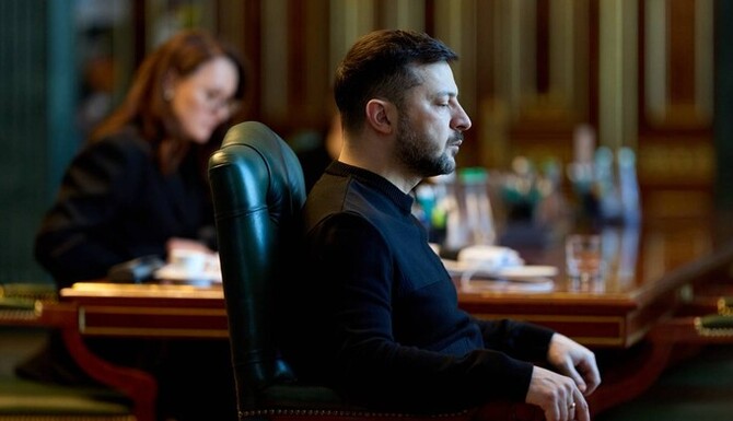 РФ скористалась американською пропозицією поставити удари на короткострокову паузу, щоб накопичити ракети, – Зеленський