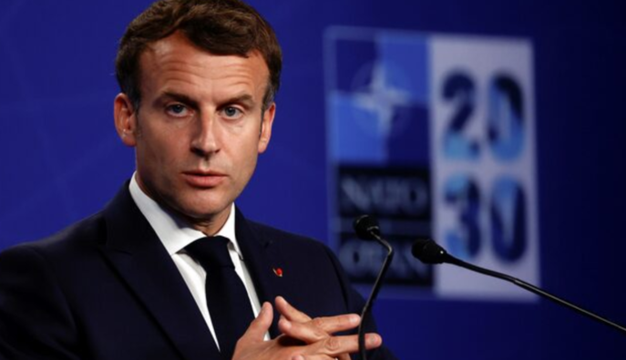  Le Monde: Макрон заявив про підготовку відновлення діалогу з Путіним на технічному рівні