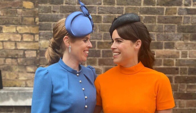 Бывший принц Эндрю посылал Эпштейну фото своих дочерей Беатрис и Евгении